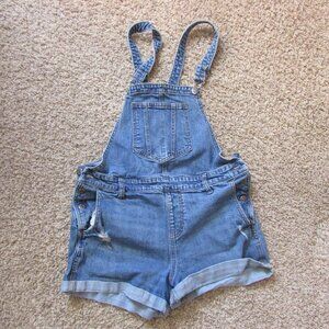 NWOT Old Navy Medium blue Denim Bib Overall Mini Shorts Distressed